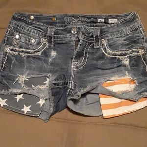 Miss Me Size 25 Jean Shorts